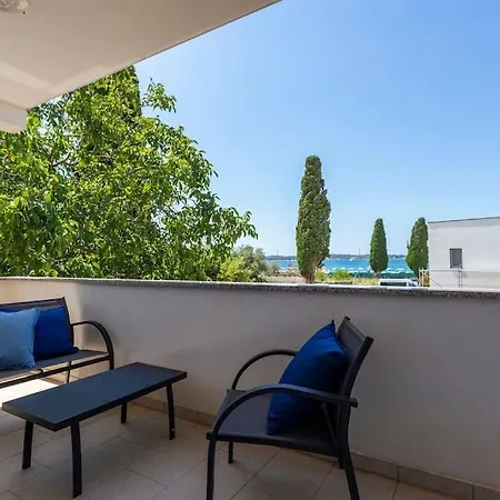 Holiday home Modern House Near