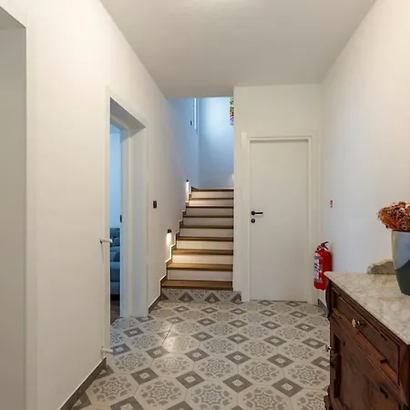 Modern House Near Holiday home Fazana
